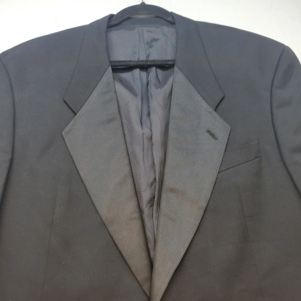 Giorgio Armani Blazer Mens 44R Black Virgin Wool 2-Button Sport Coat